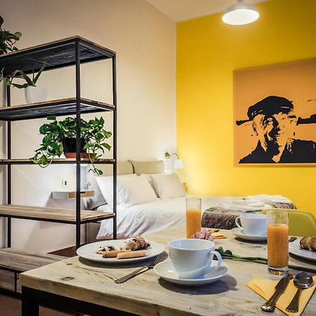 Palazzo Marigliano - Serviced Apartments Neapel Rum bild