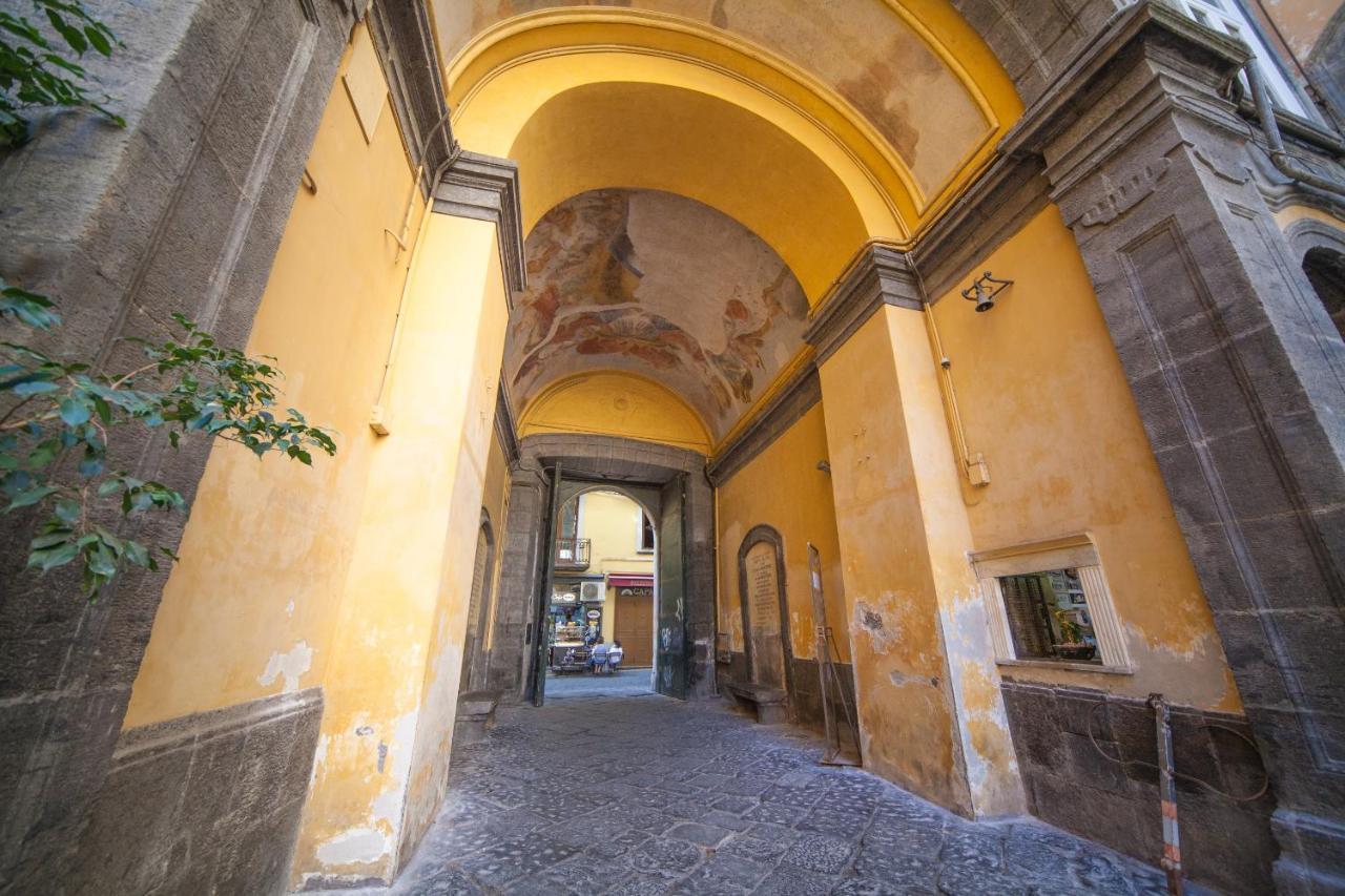 Palazzo Marigliano - Serviced Apartments Neapel Exteriör bild