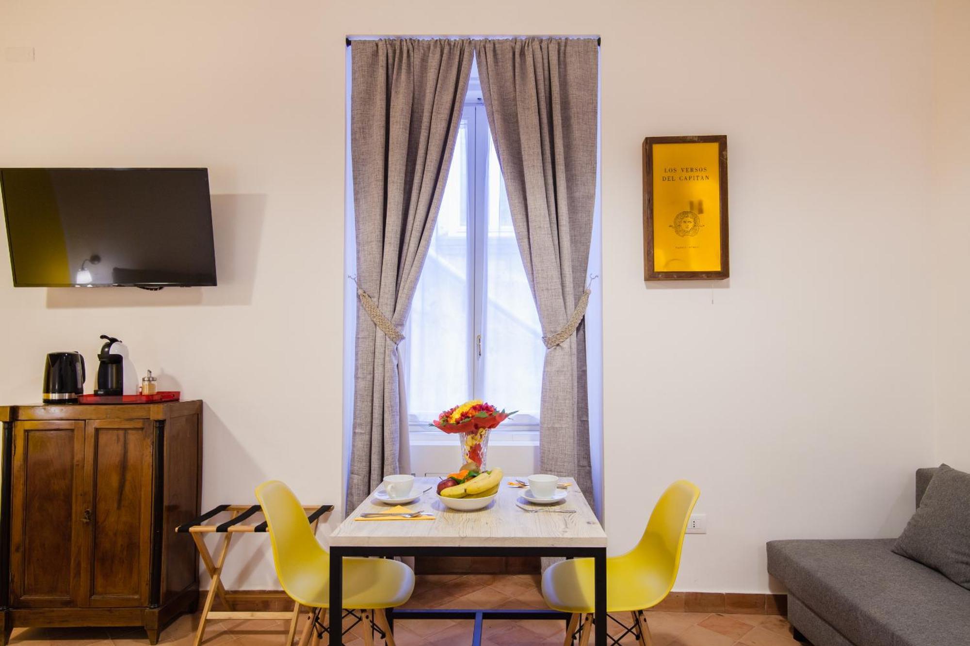 Palazzo Marigliano - Serviced Apartments Neapel Rum bild